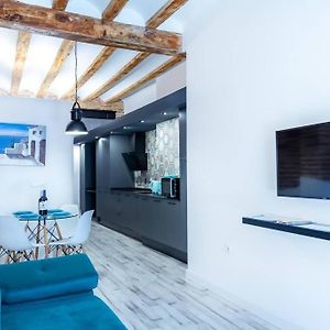 Estudio Deluxe